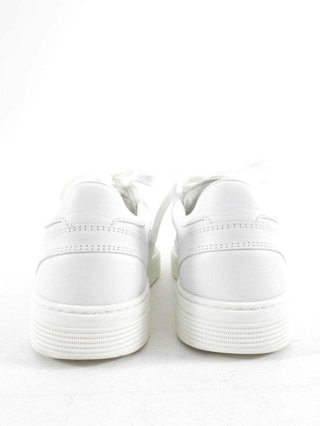 Chanel 23A White Leather Low Top CC Sneakers - 37.5 / 37