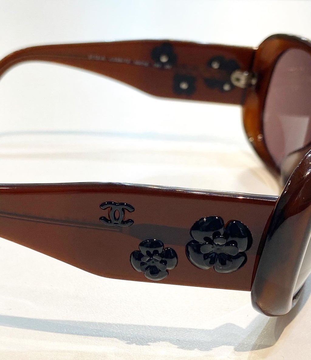 CHANEL 5113 CAMELLIA CC SUNGLASSES