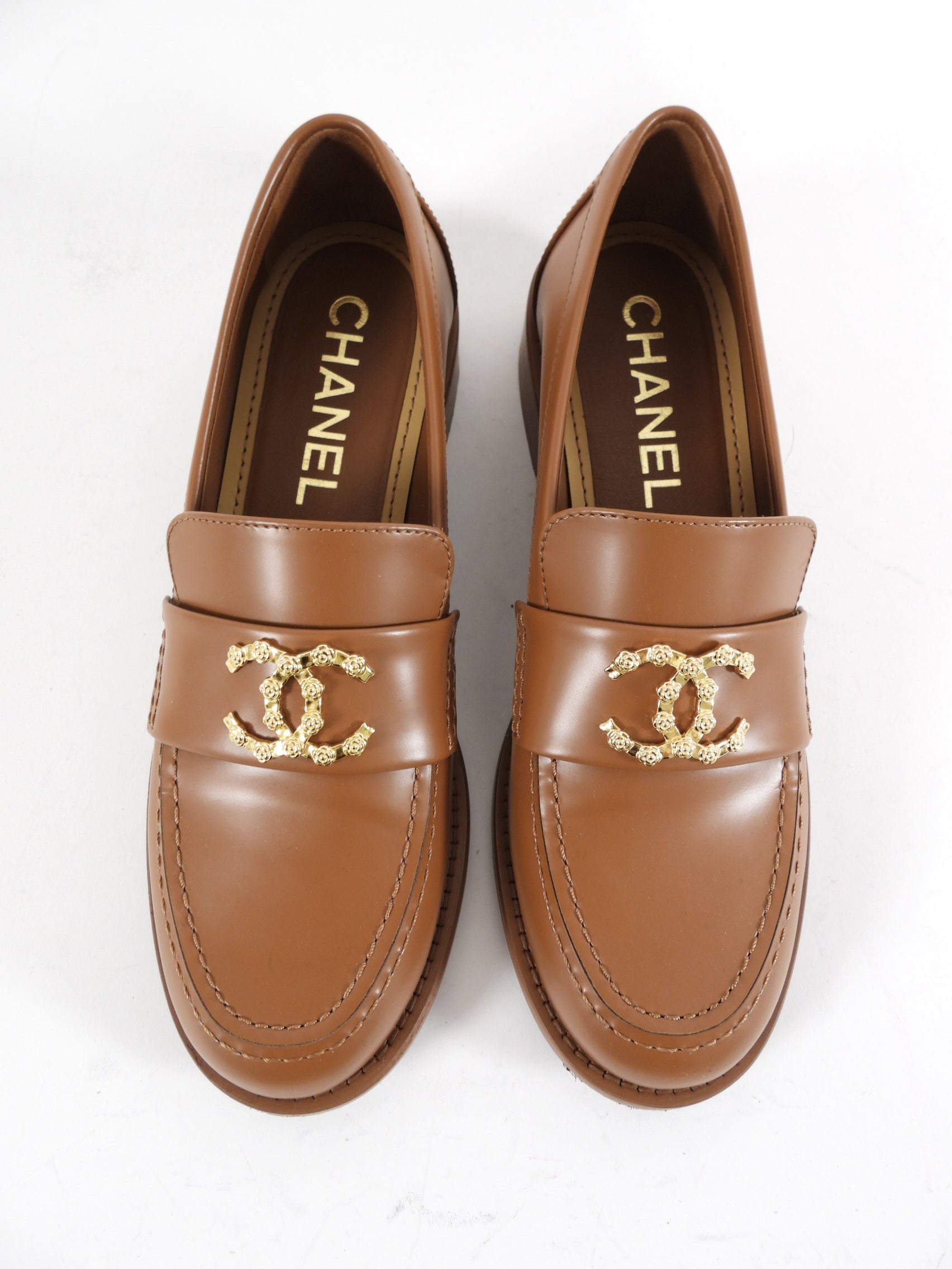 Chanel Caramel Brown 24C Smooth Leather CC Logo Loafers - 36.5 (37)