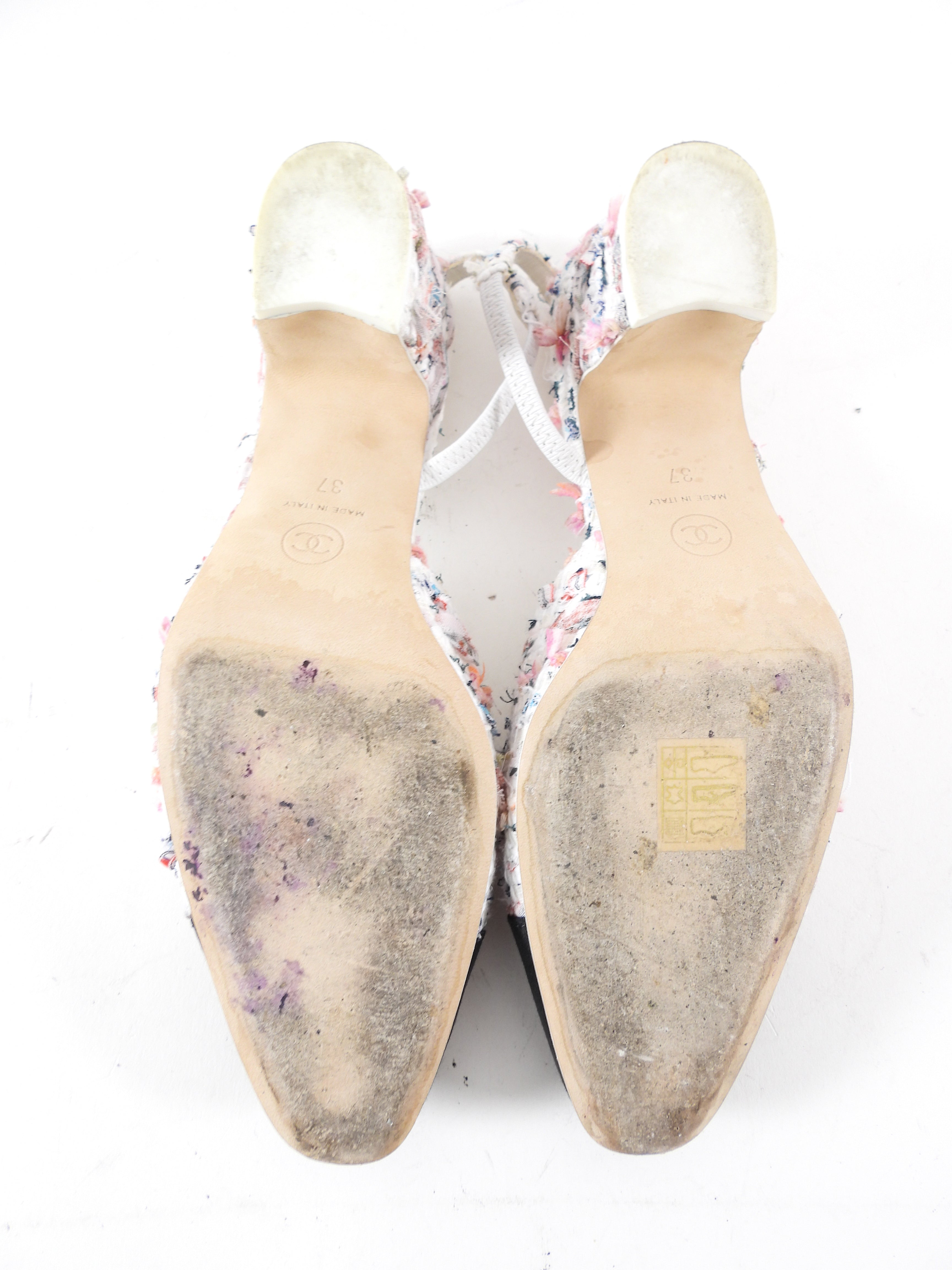Chanel 2023 Pink and White Tweed Cap Toe Slingback Heels - 37