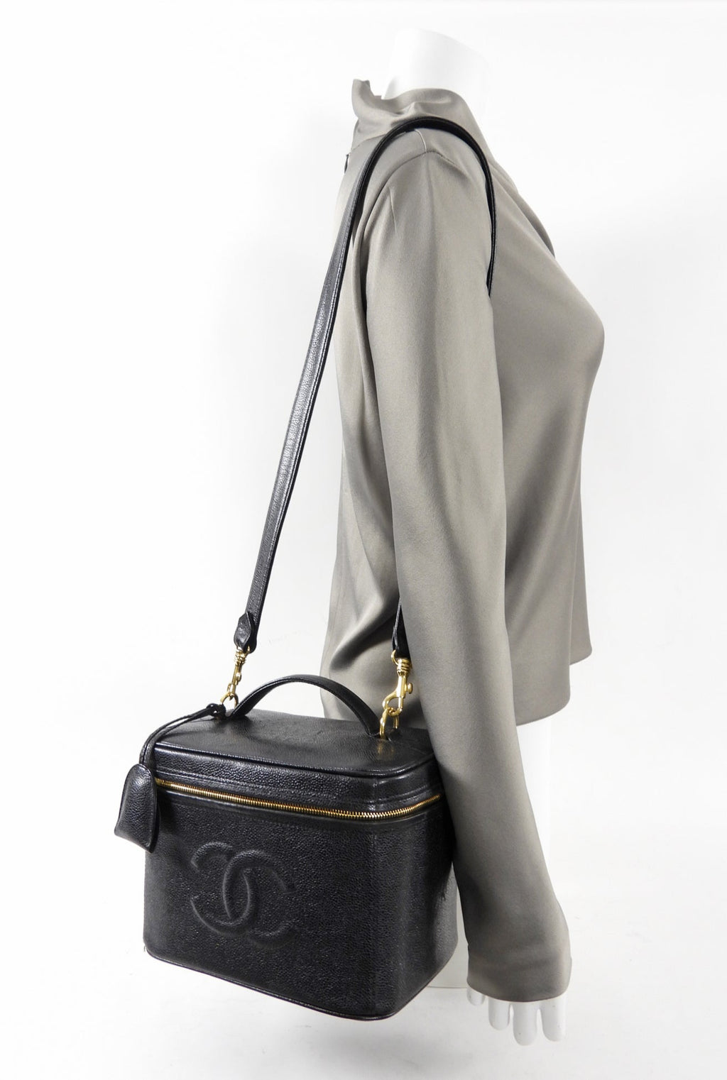 Chanel Vintage 1996 Black Caviar CC Vanity Shoulder Bag