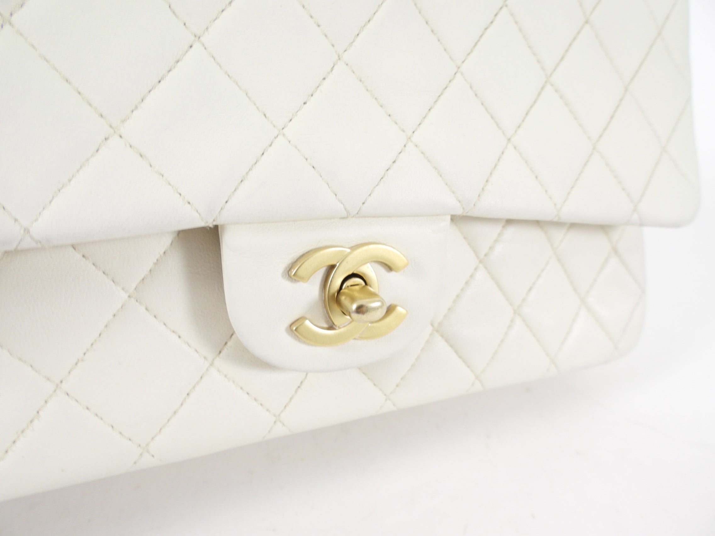 Chanel Vintage 2000 White Medium Classic Double Flap Bag GHW