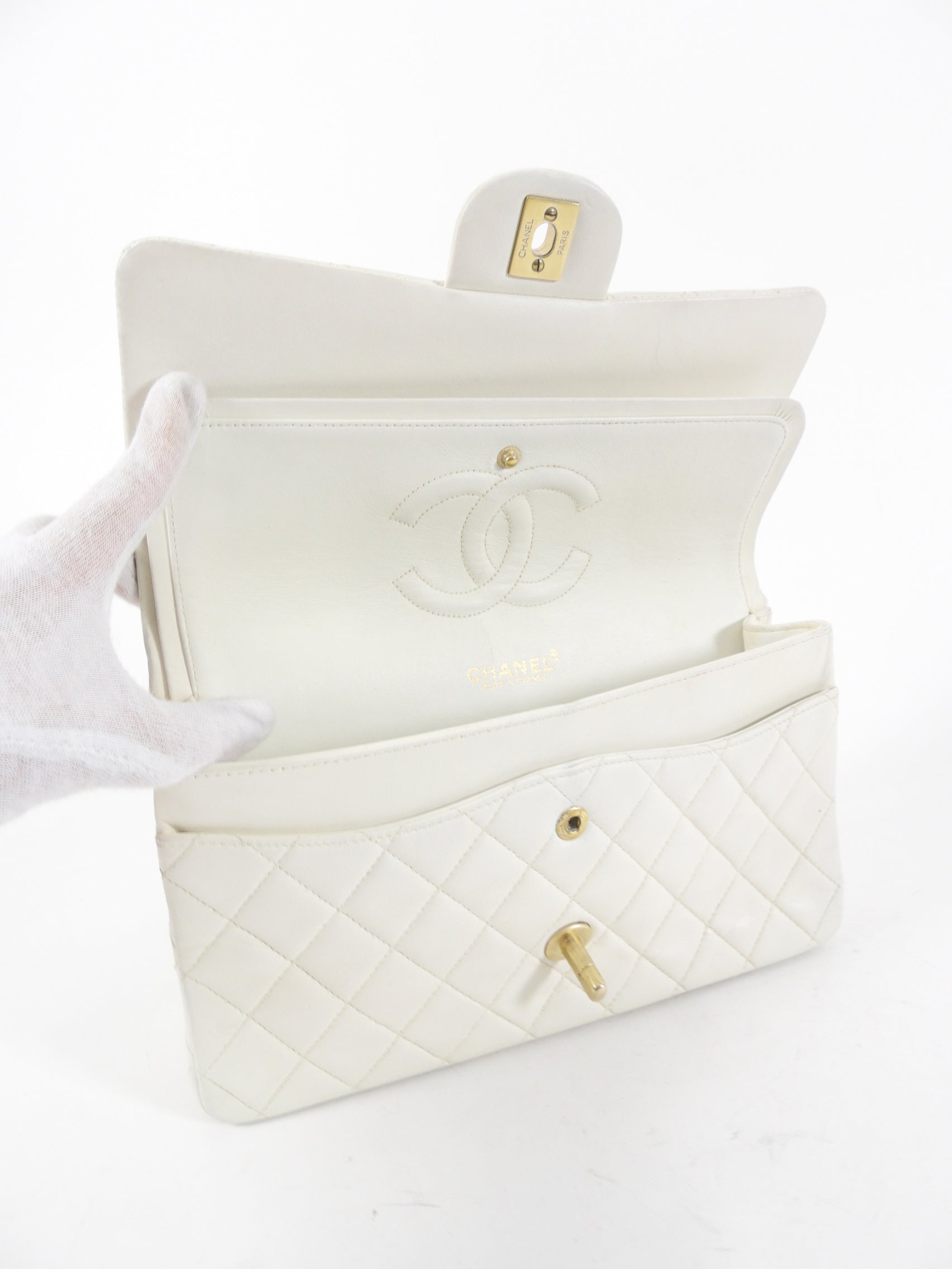 Chanel Vintage 2000 White Medium Classic Double Flap Bag GHW