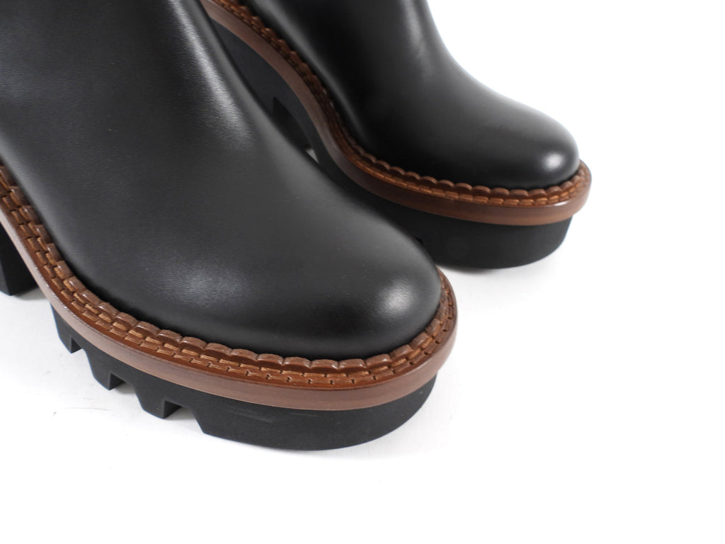 Chloe Black Leather Owena Track Sole Ankle Boot - 37
