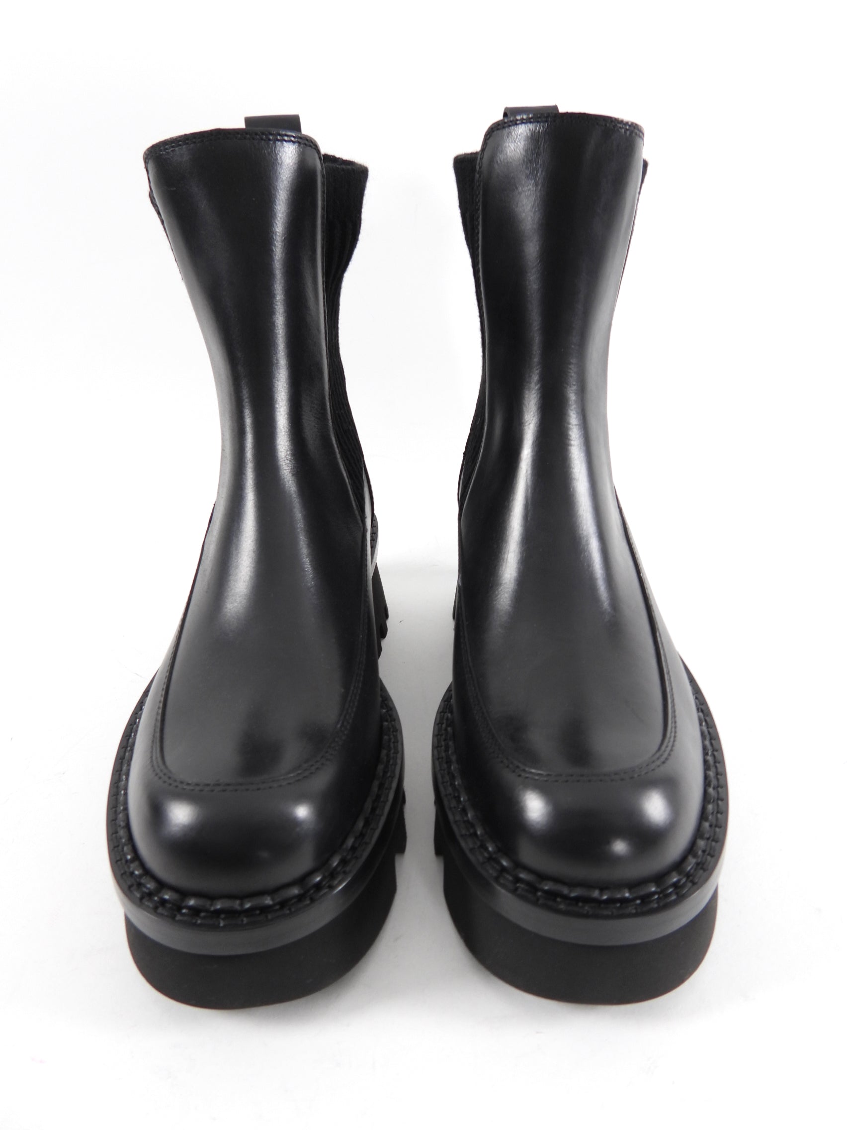 Chloe Owena Black Leather Track Sole Ankle Boot - 37