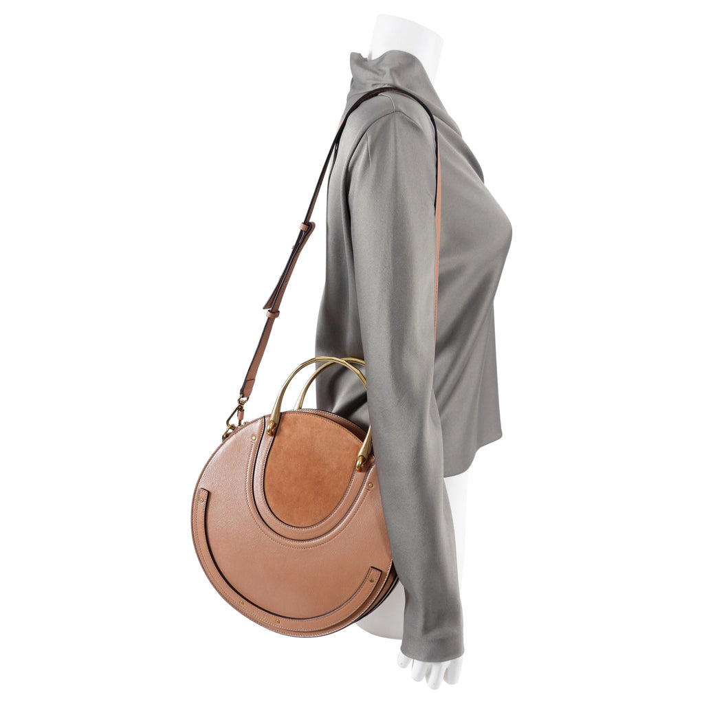Chloe Large Nougat Leather Round Pixie Bag