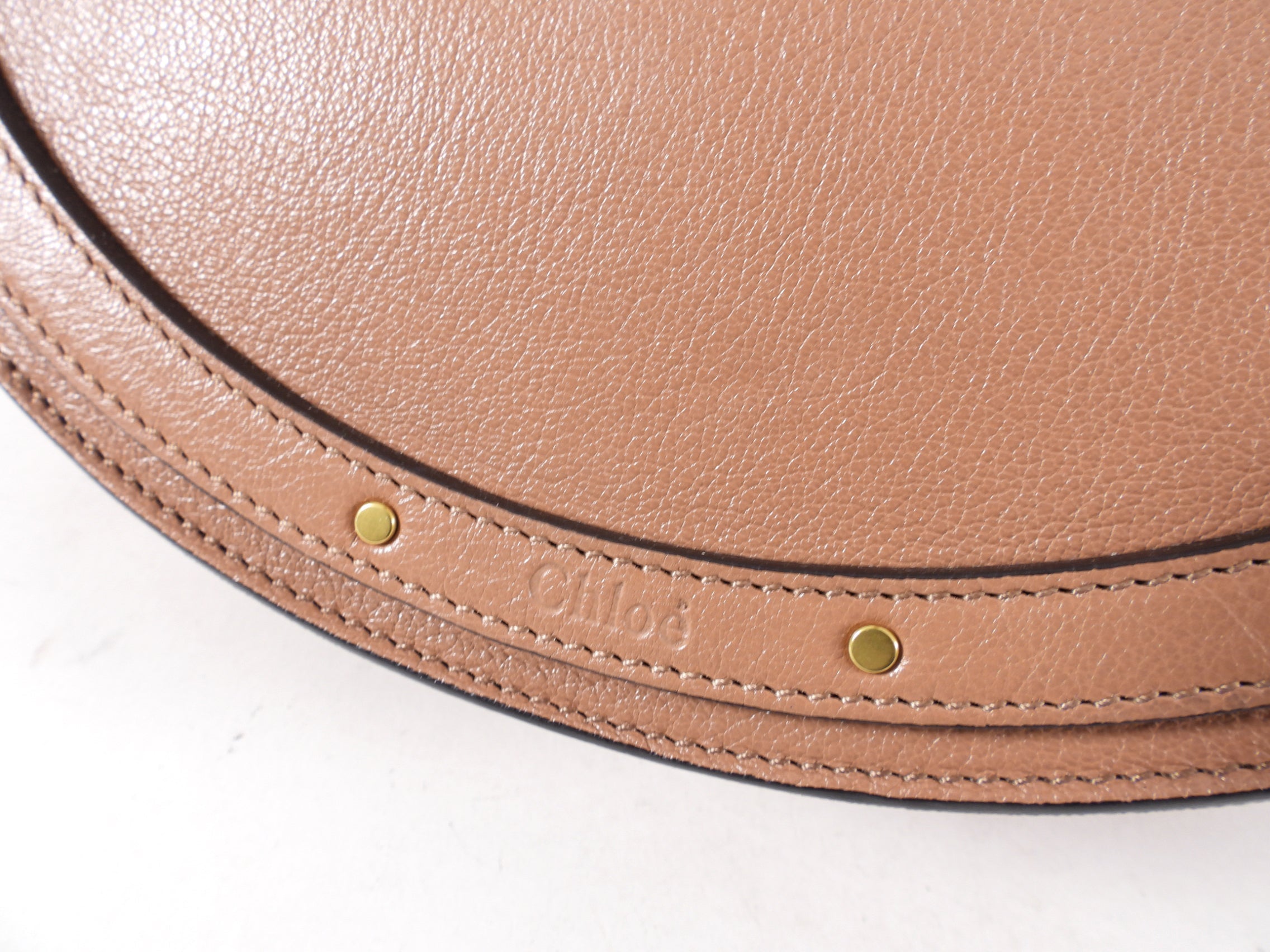 Chloe Large Nougat Leather Round Pixie Bag
