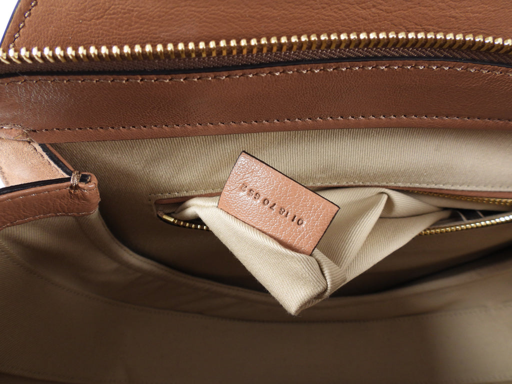 Chloe Large Nougat Leather Round Pixie Bag