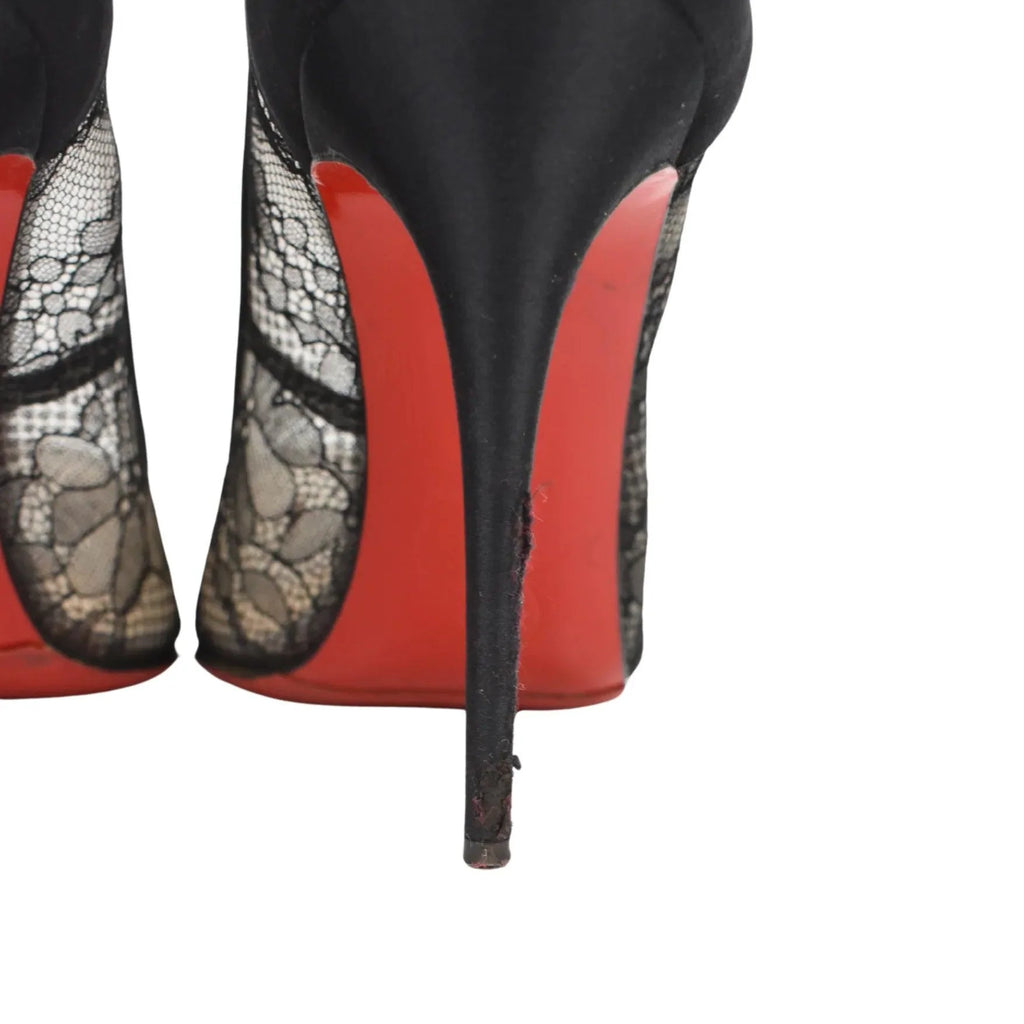 Christian Louboutin Pumps - Women's 39