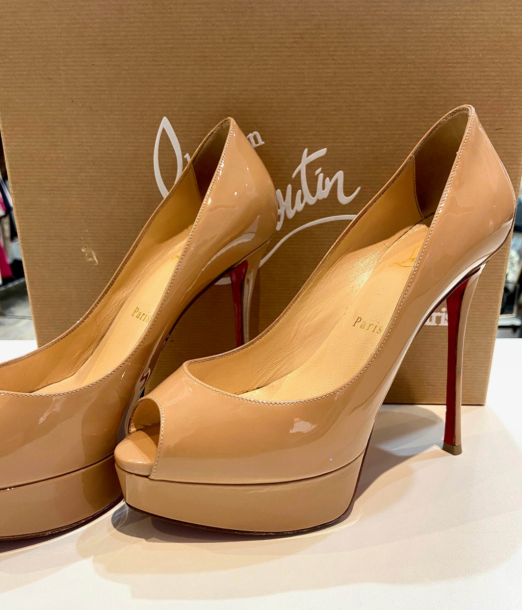 CHRISTIAN LOUBOUTIN PEEP TOE PUMPS