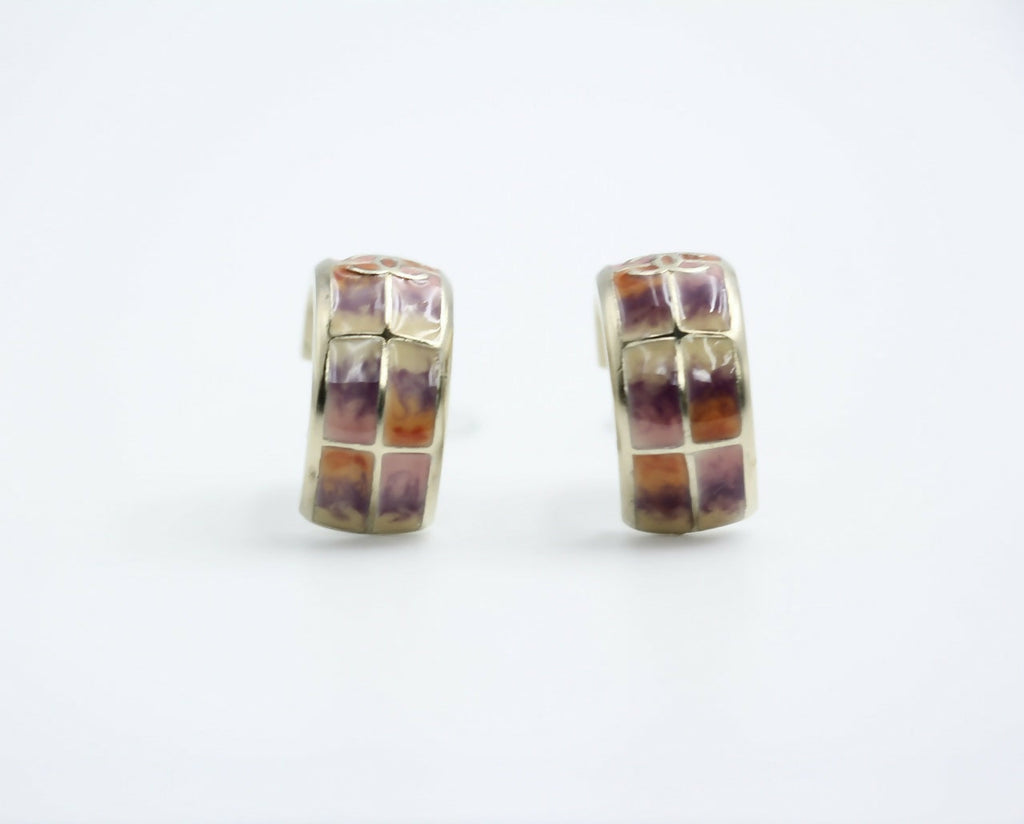Chanel 16C Metal Purple Gradient Curved Stud Earrings