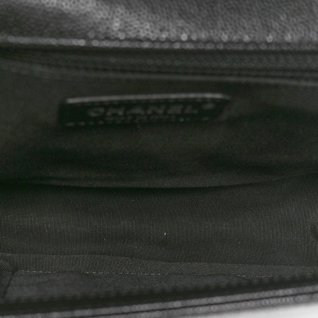 Caviar Quilted Large Boy Flap Black