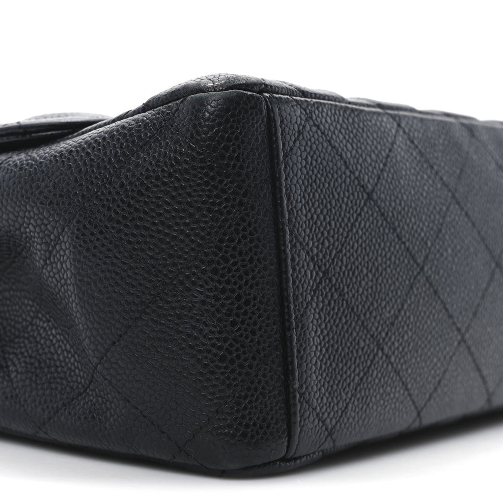 Caviar Quilted Maxi Single Flap Black
