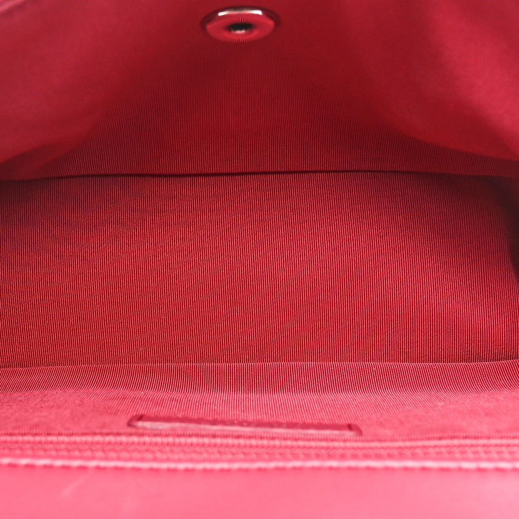 Lambskin Chevron Medium Single Flap Fuchsia