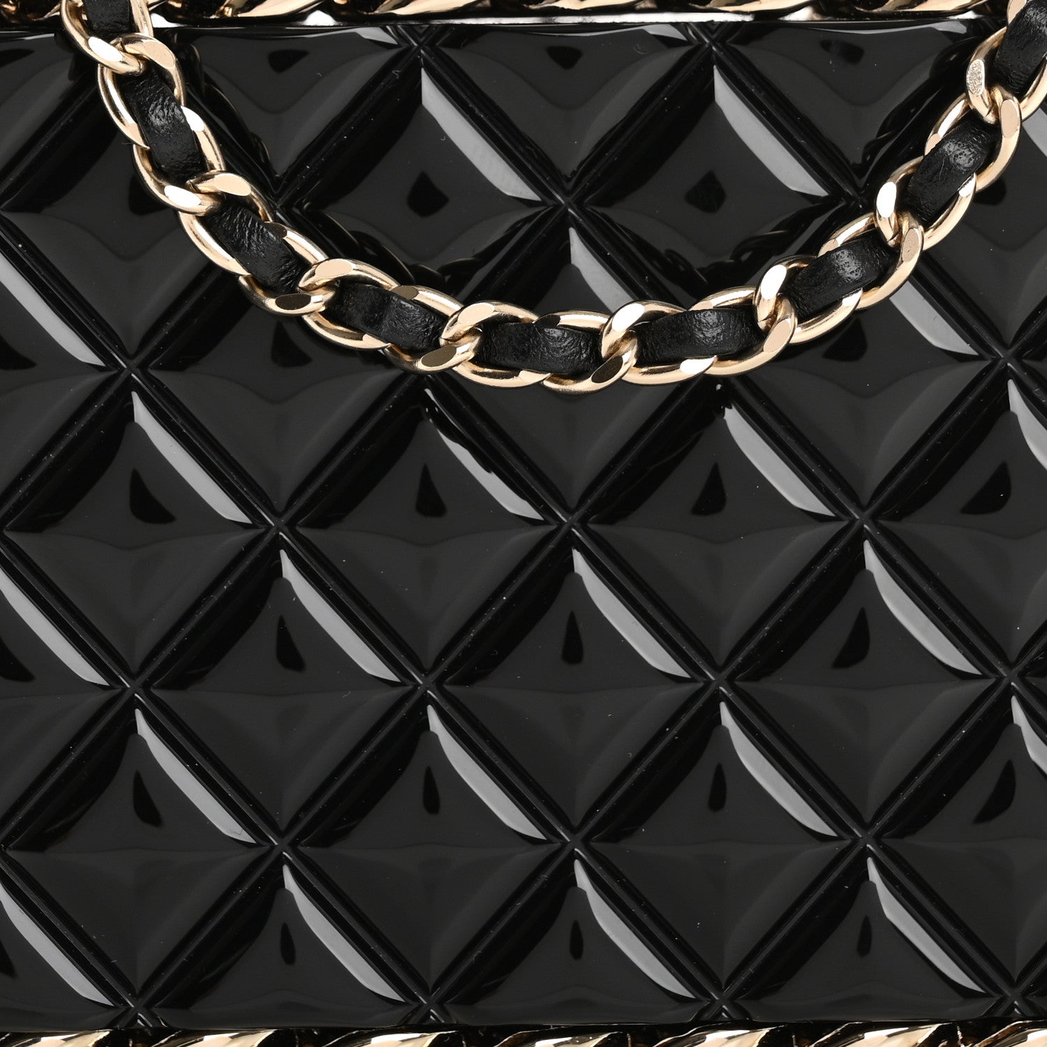 Plexiglass Quilted Chain Around Minaudiere Clutch Black