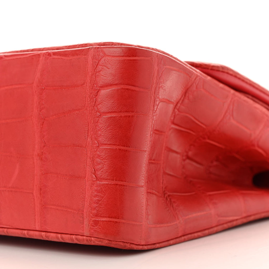 Matte Alligator Jumbo Double Flap Red
