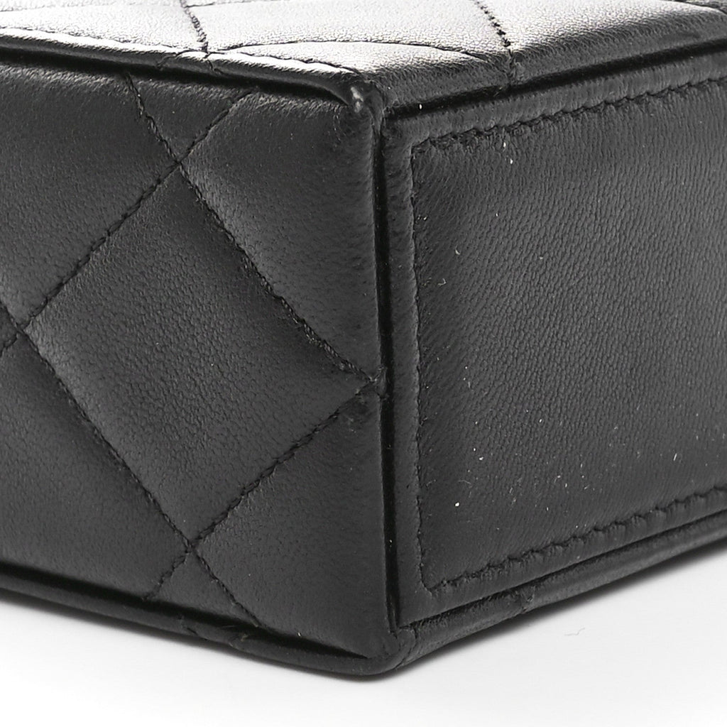 Lambskin Quilted Small Box With Chain Black