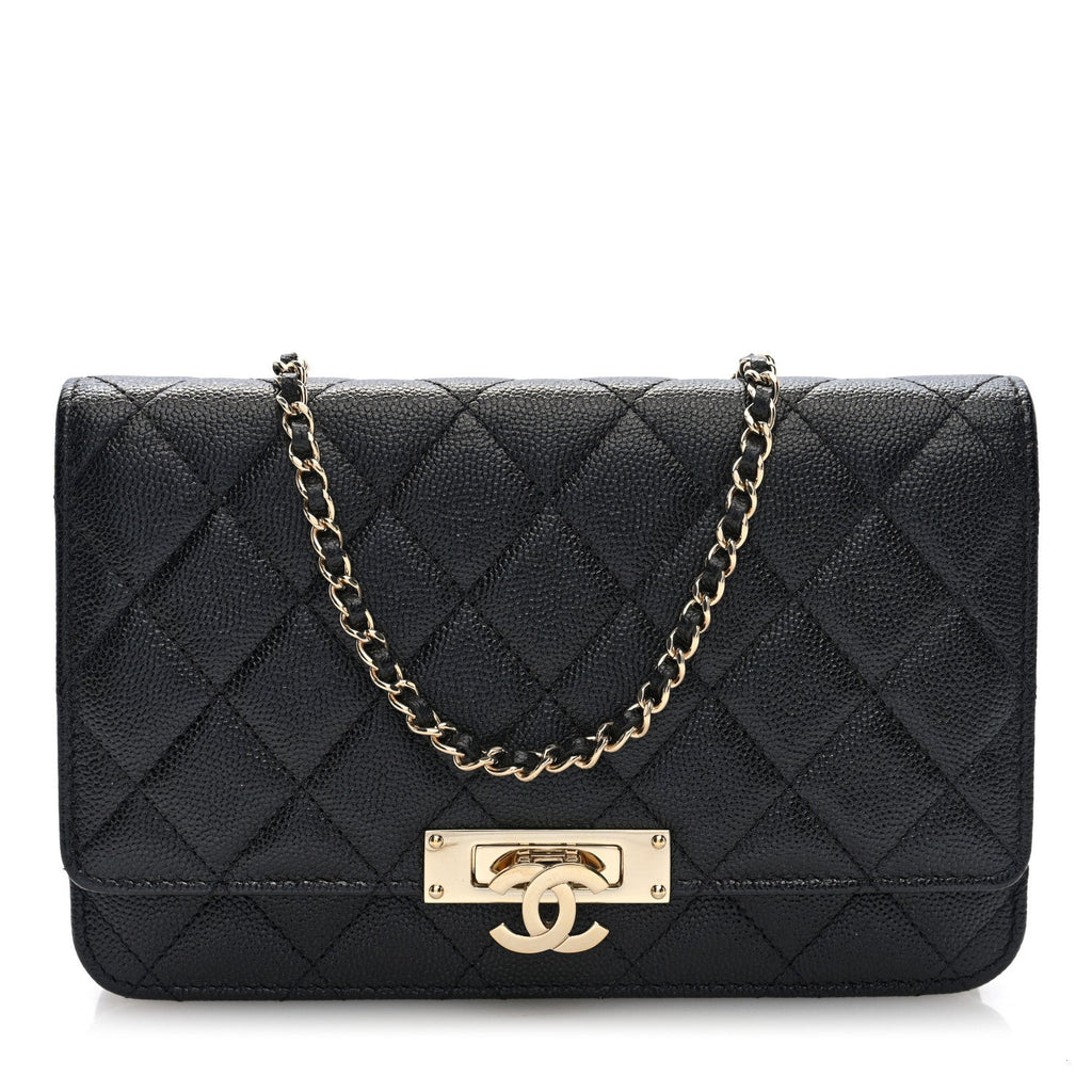 Caviar Quilted Golden Class Wallet On Chain WOC Black