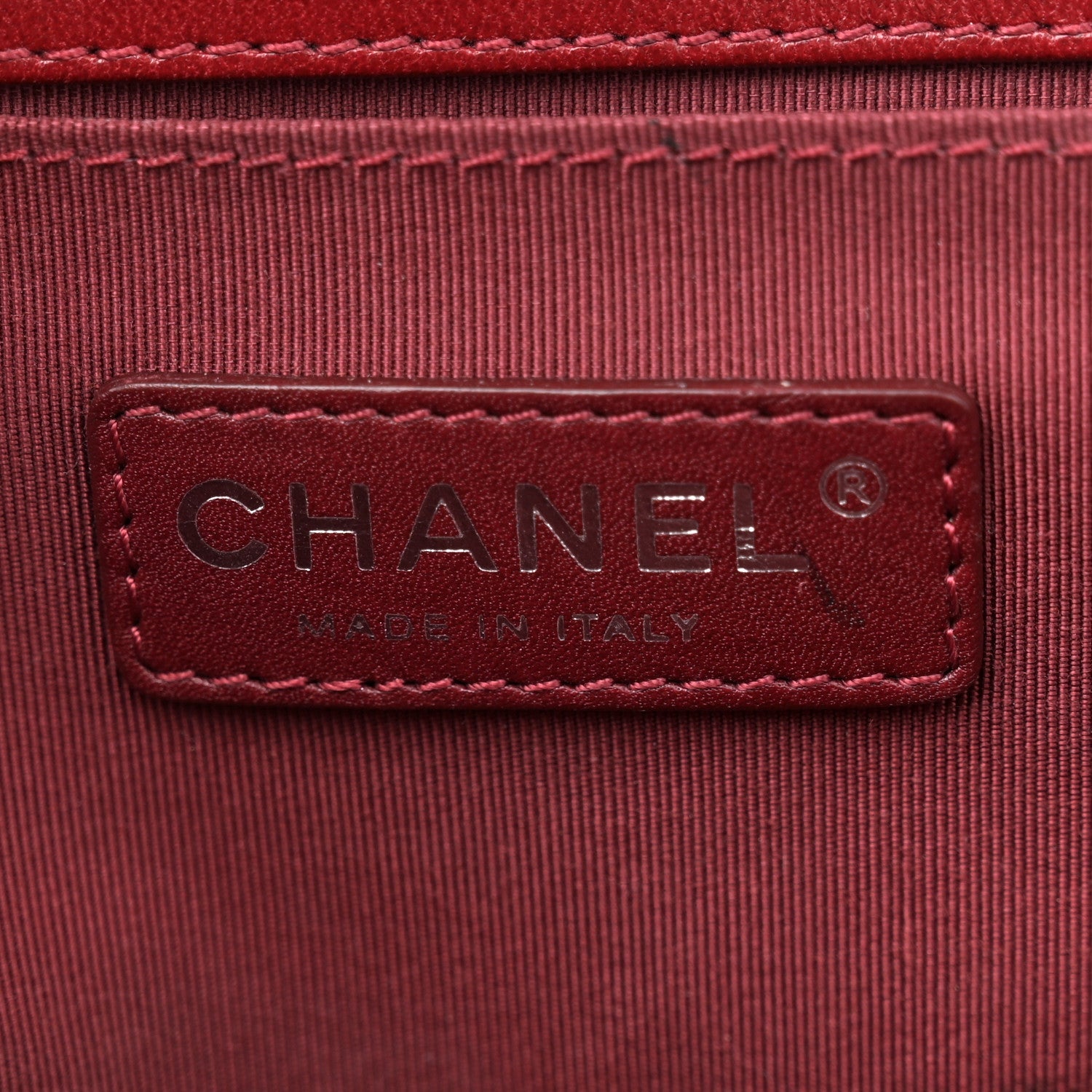 Lambskin Quilted Medium Boy Flap Red
