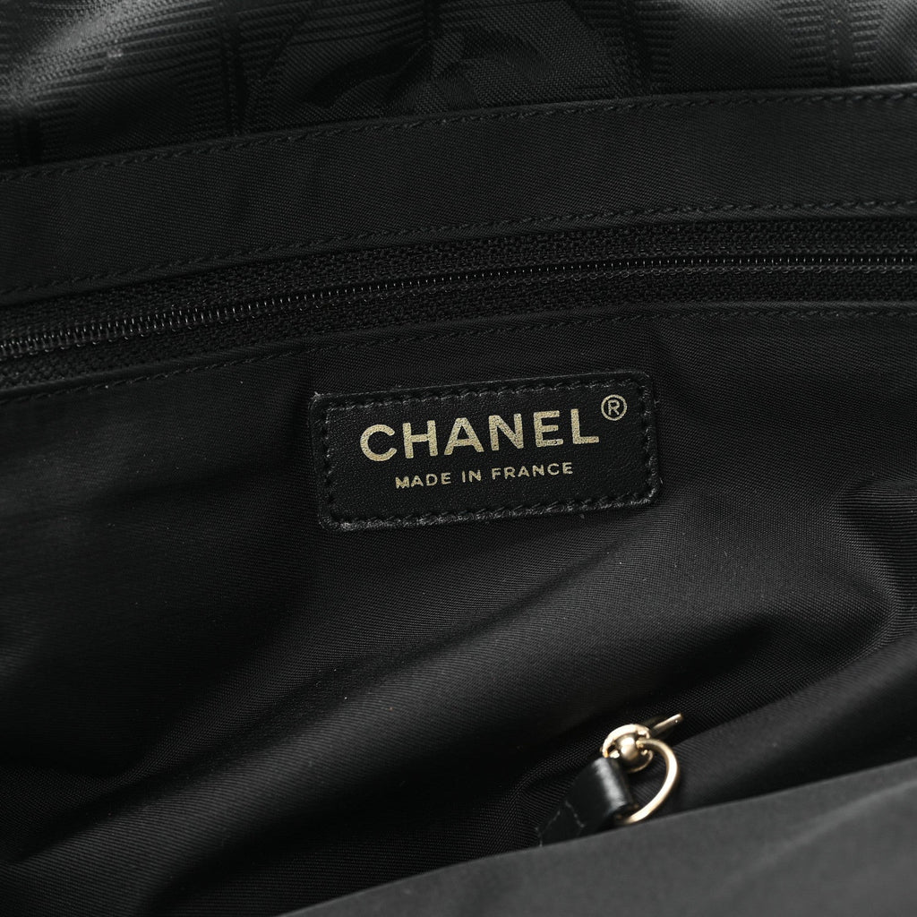 Nylon Medium Travel Tote Black