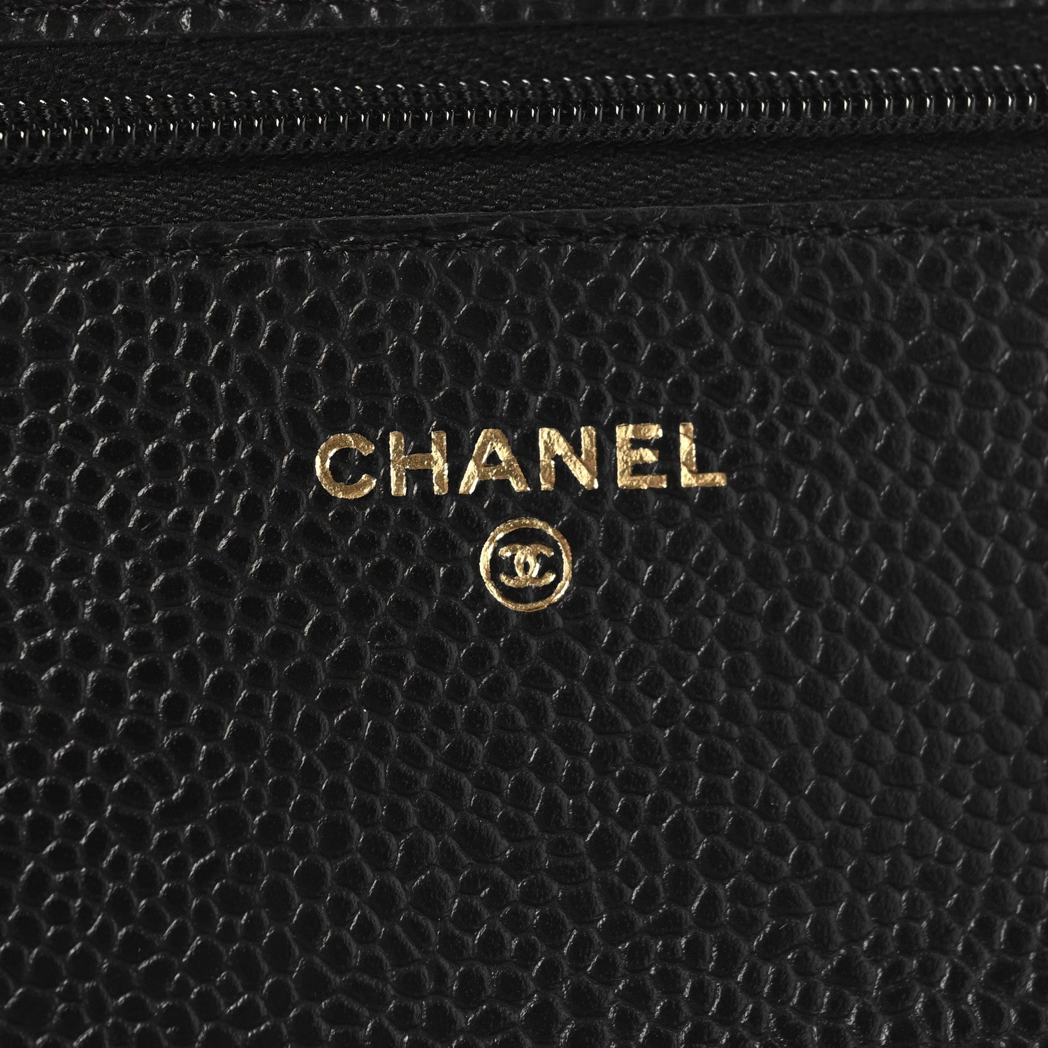 Caviar Quilted Wallet on Chain WOC Black