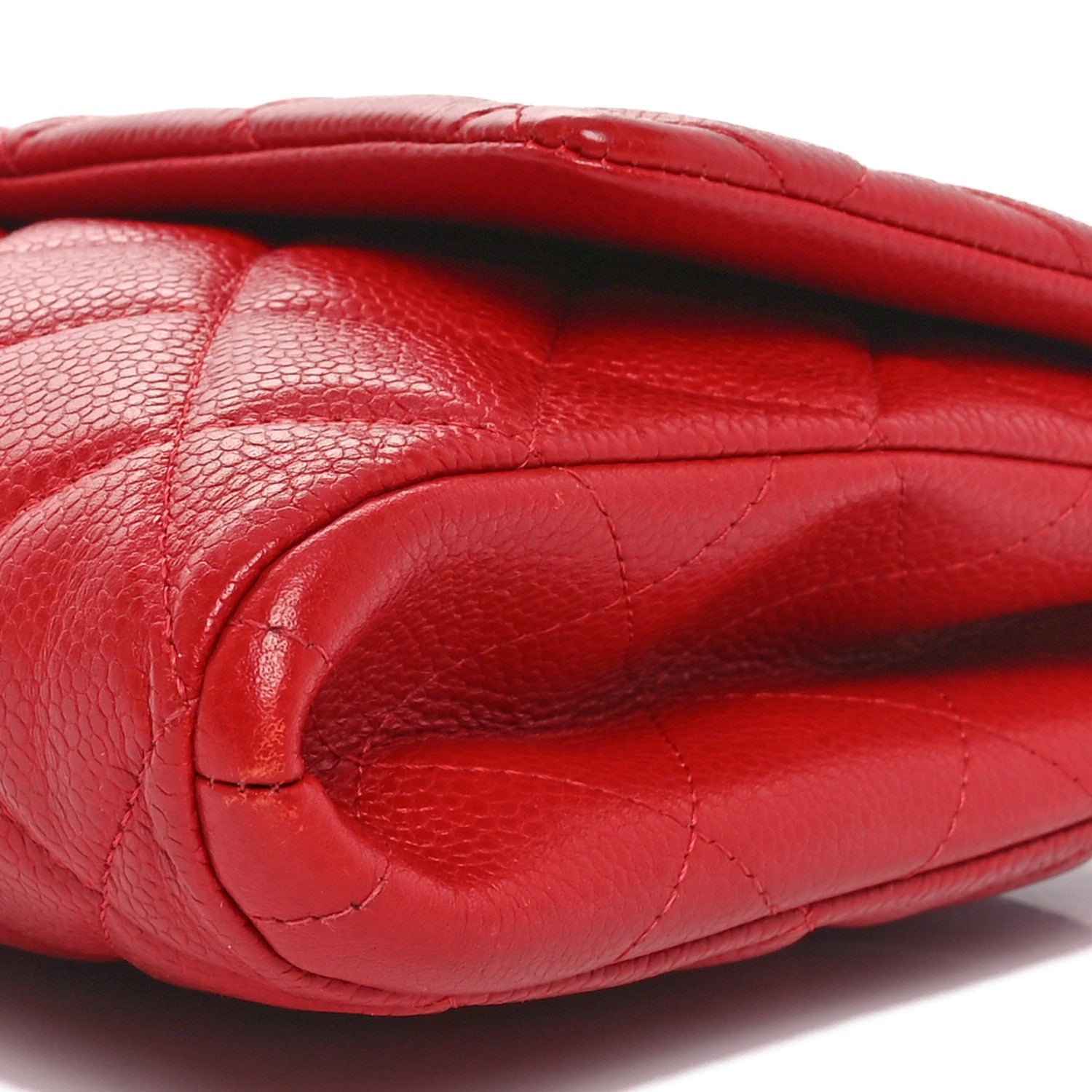 Caviar Quilted Clutch With Chain Flap Red