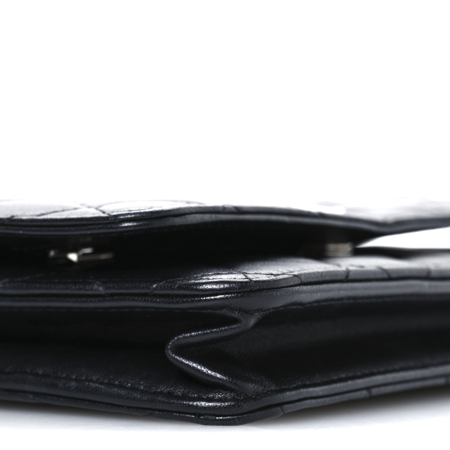 Lambskin Quilted Wallet On Chain WOC Black