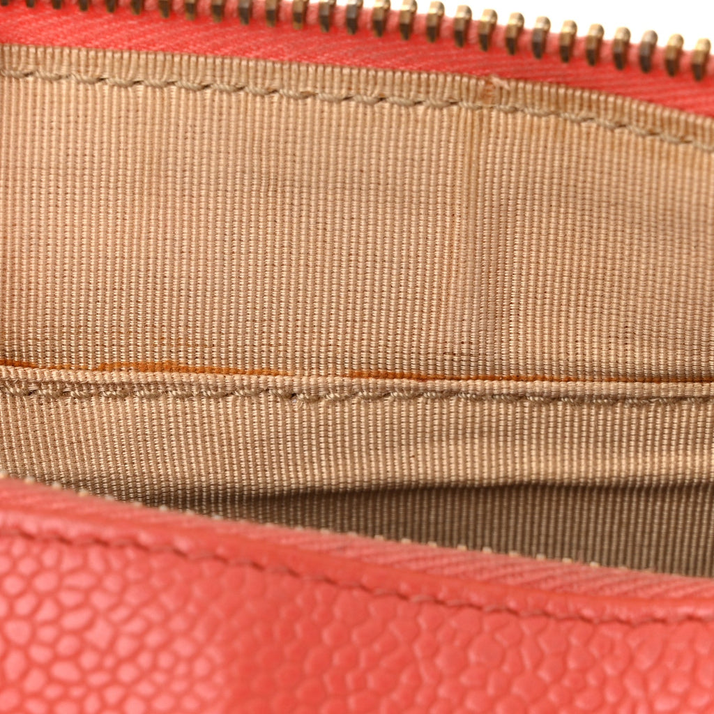 Caviar Quilted Timeless CC Shoulder Bag Coral
