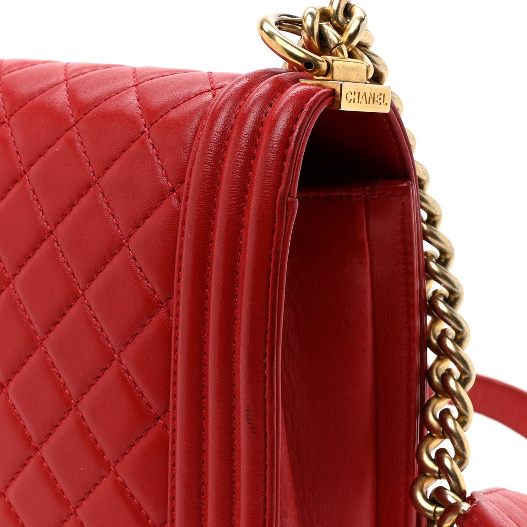 Lambskin Quilted New Medium Boy Flap Red