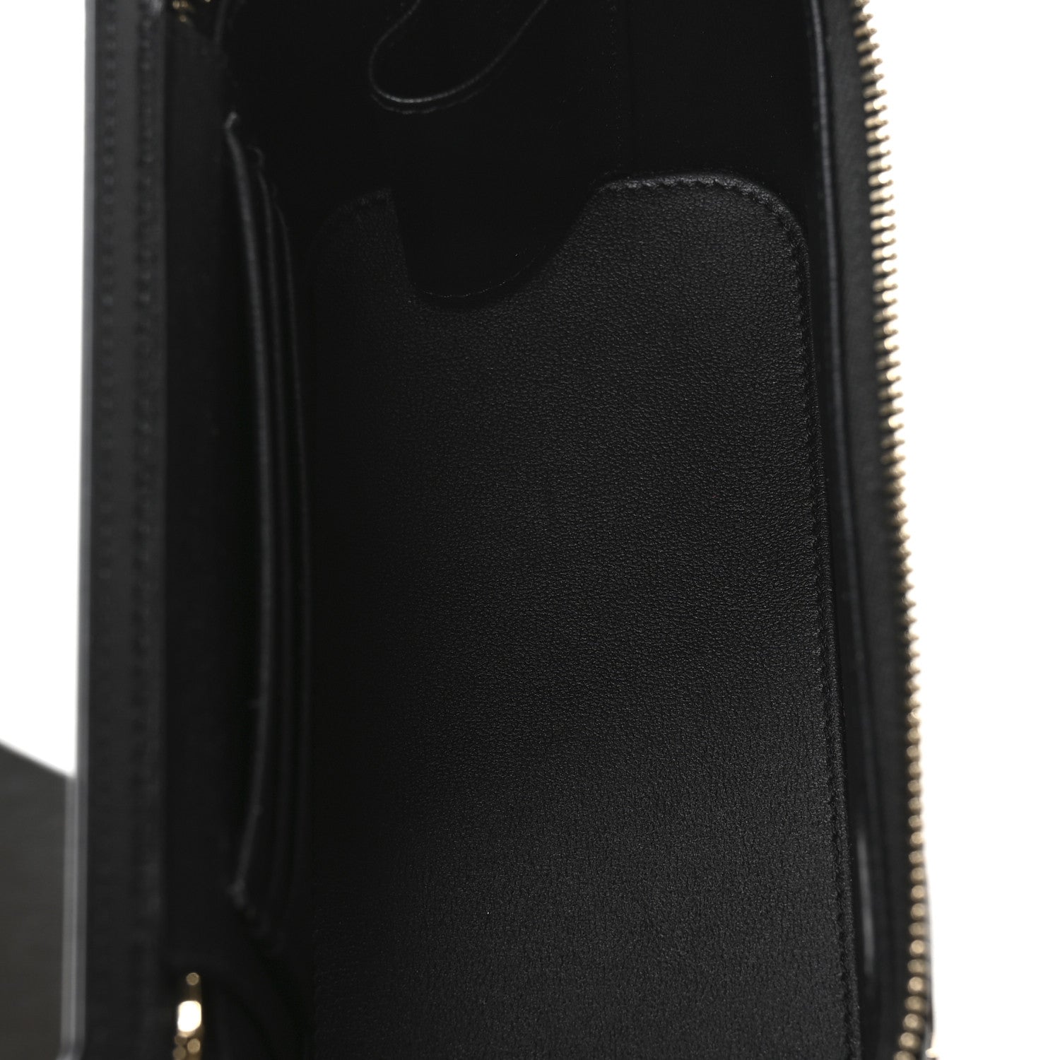 Lambskin Enamel Quilted Roller Skate Small Vanity Case With Chain Black