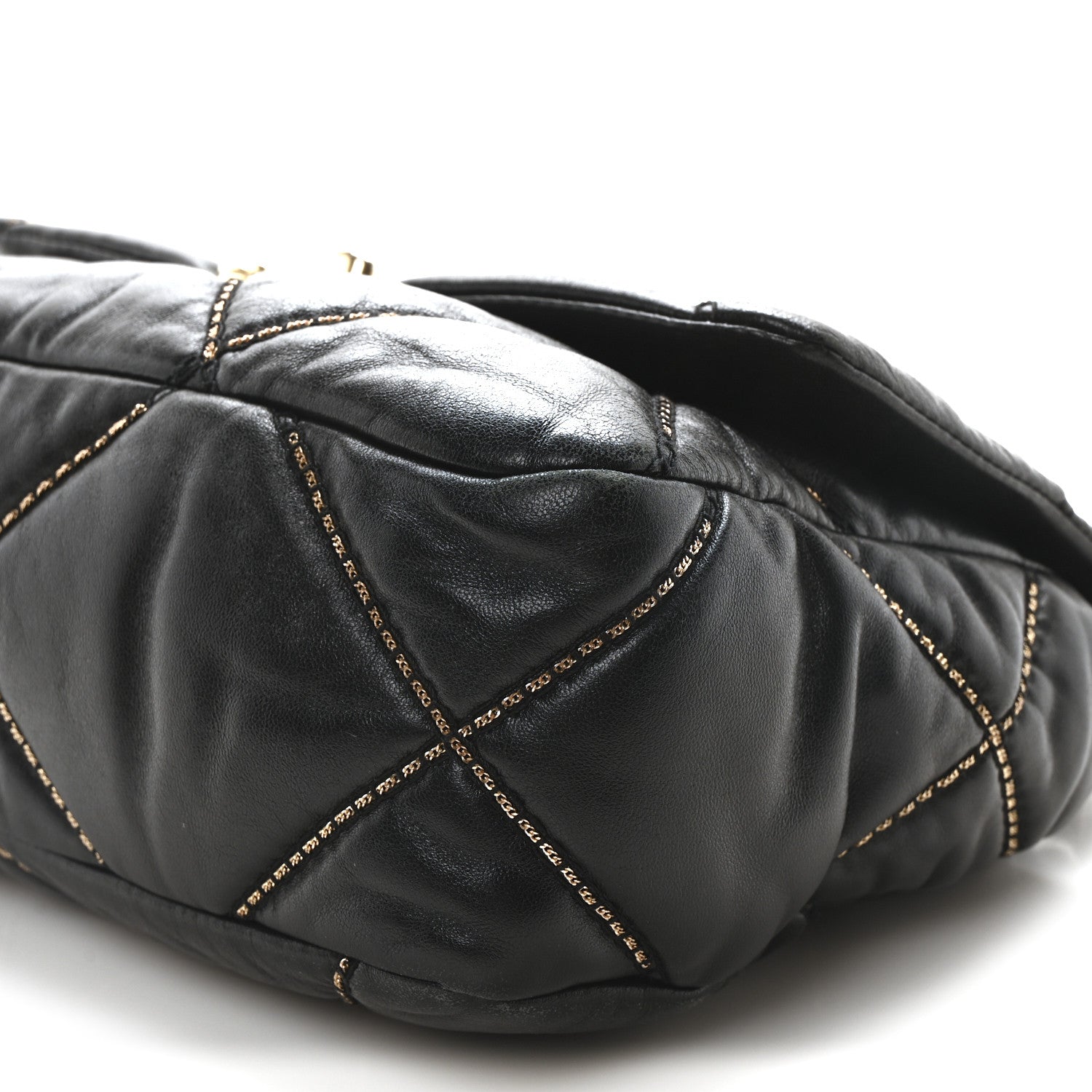 Lambskin Chain Quilted Medium Chanel 19 Flap Black
