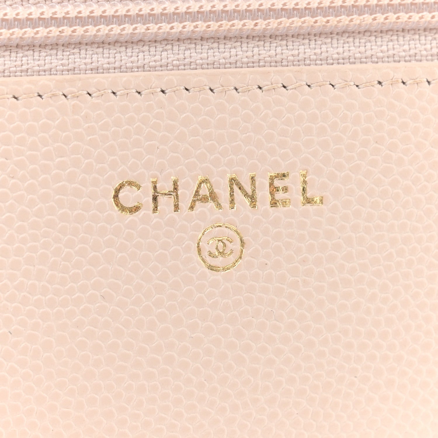 Caviar Quilted Golden Class Wallet On Chain WOC Light Beige