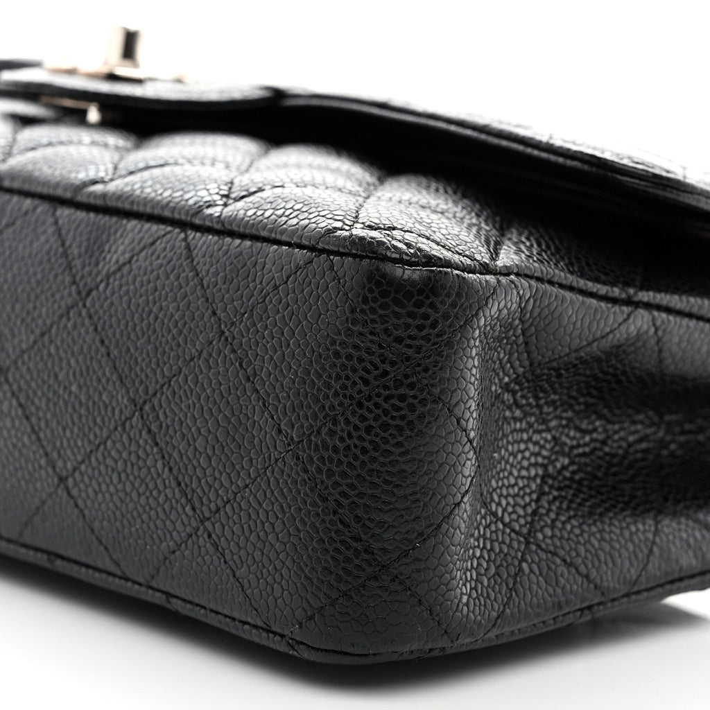 Caviar Quilted Medium Double Flap Black