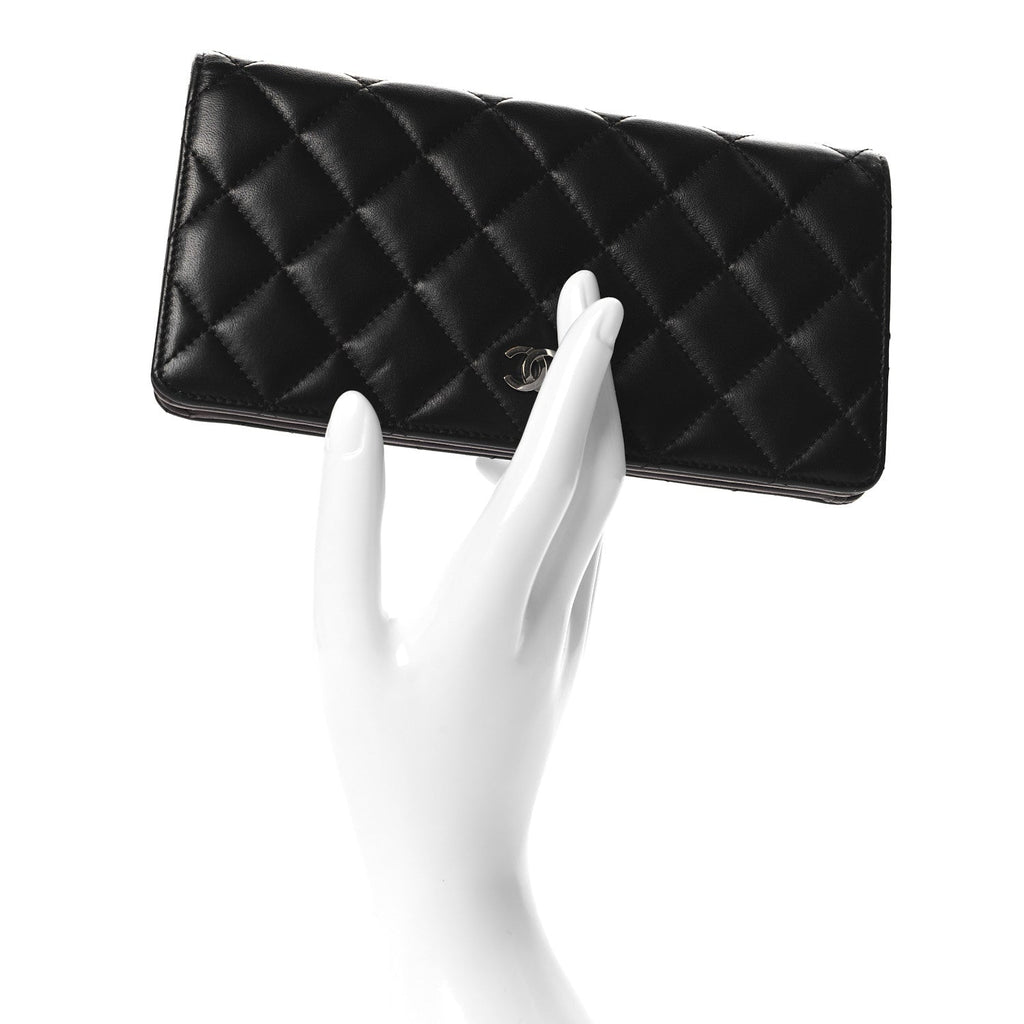 Lambskin Quilted Yen Wallet Black