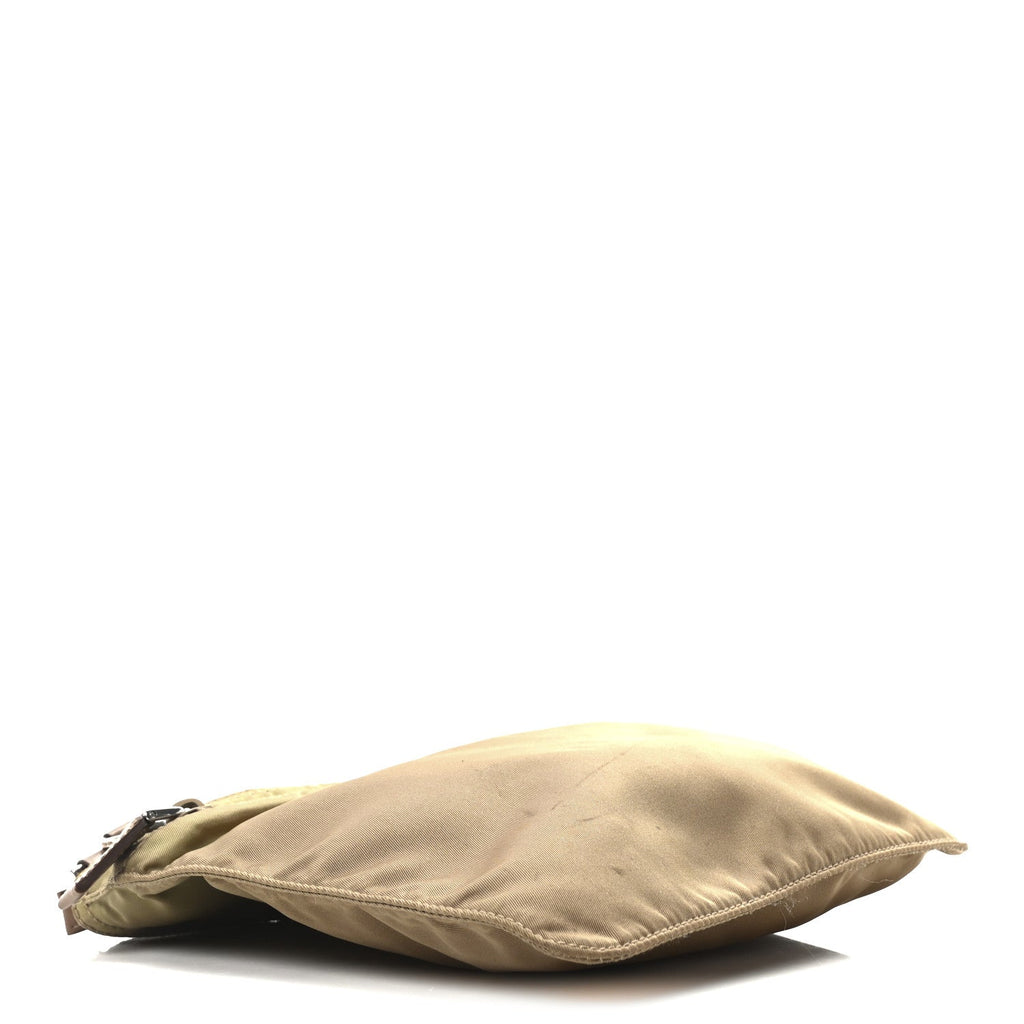Tessuto Nylon Flat Messenger Bag Tabacco