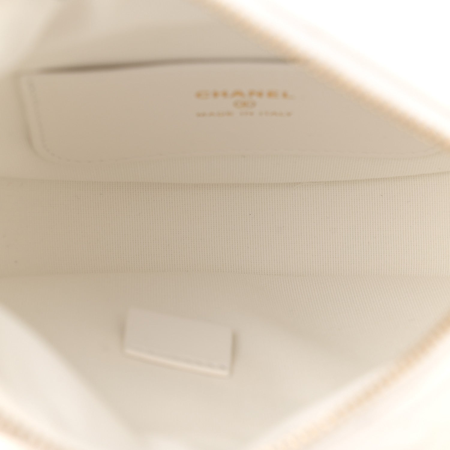 Shiny Caviar Quilted Bow Pouch Hobo White