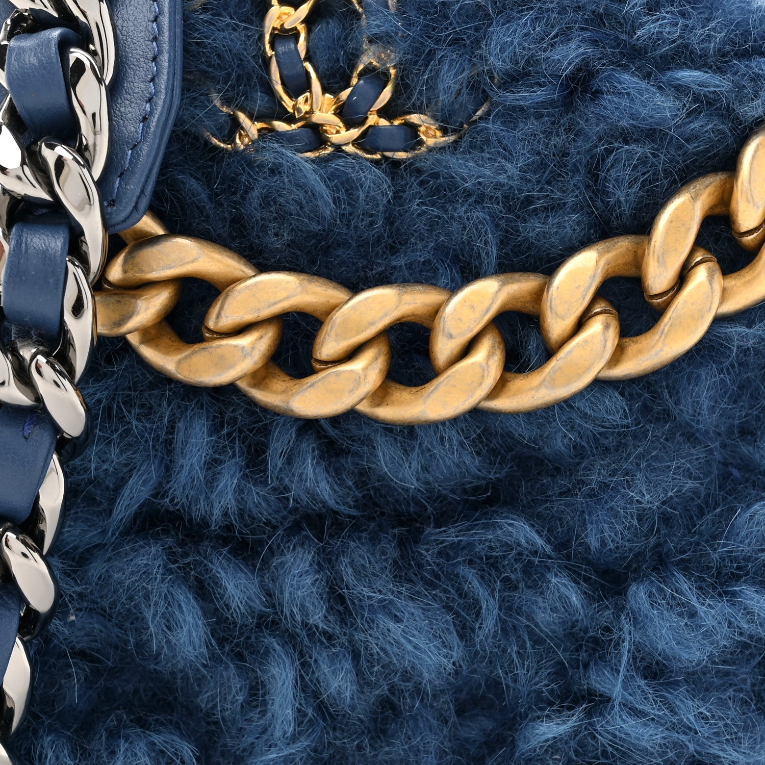 Shearling Sheepskin Chanel 19 Round Clutch With Chain Blue