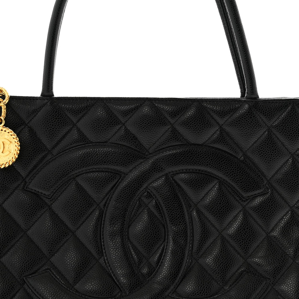 Caviar Quilted Medallion Tote Black
