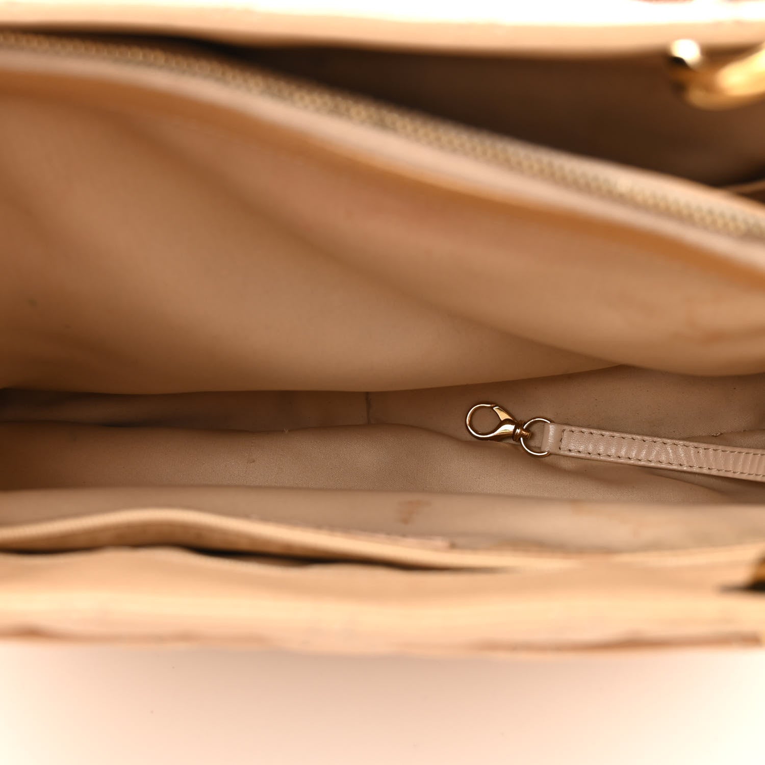 Caviar Quilted Grand Shopping Tote GST Beige Clair