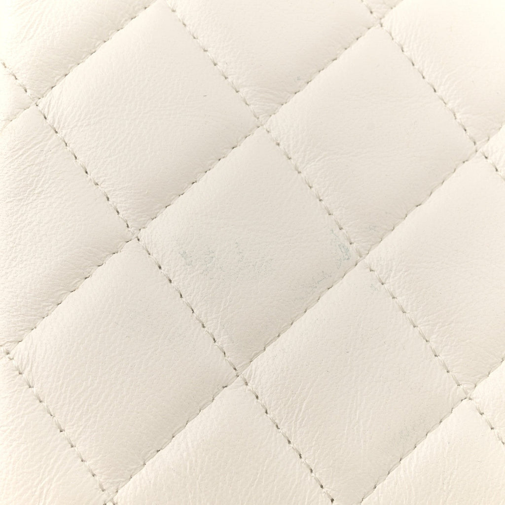 Shiny Crumpled Lambskin Quilted Trendy Chain Around Hobo White