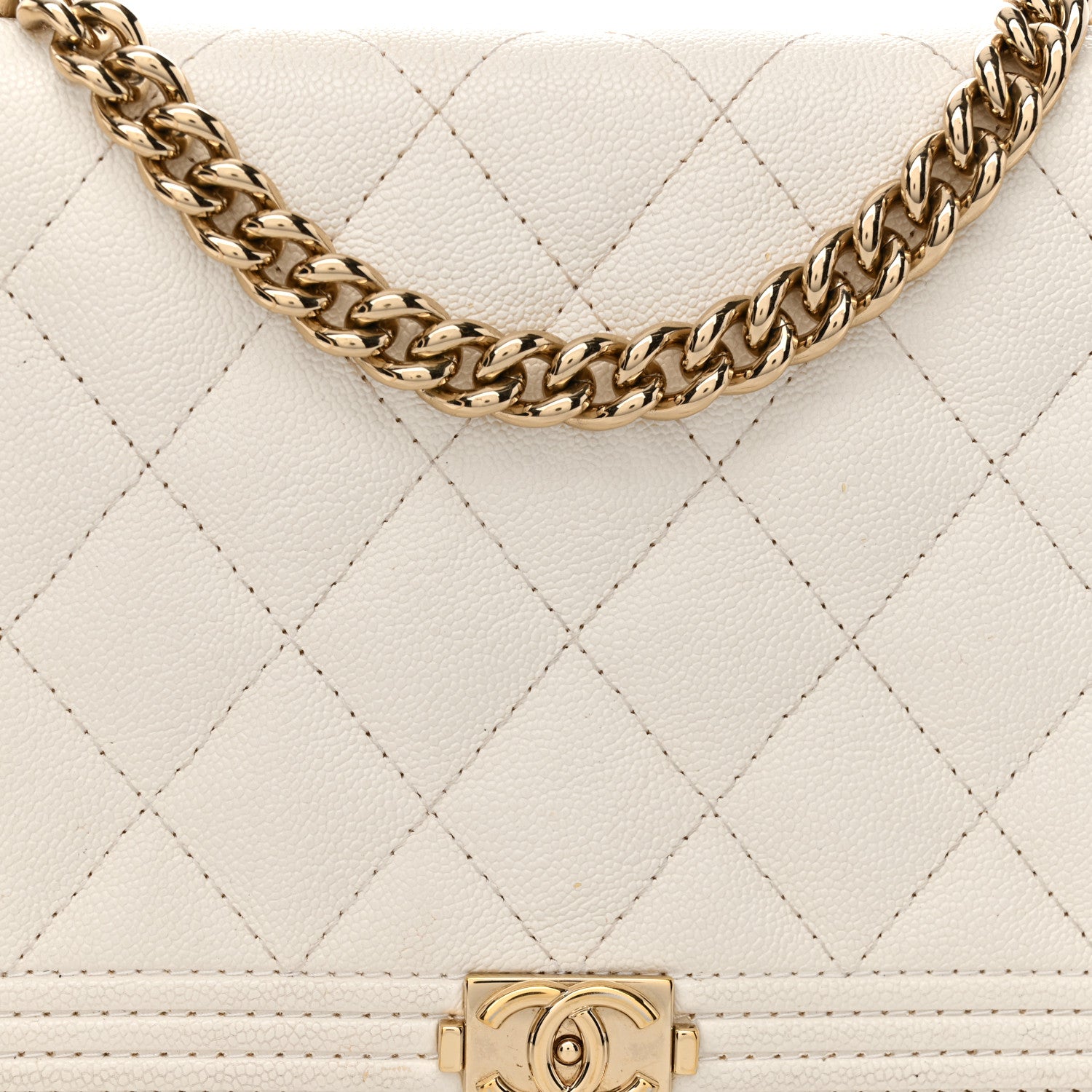 Caviar Quilted Boy Wallet On Chain WOC White