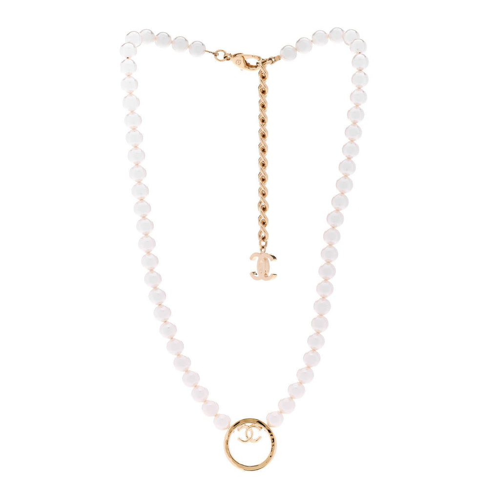 Pearl CC Round Long Necklace Gold White
