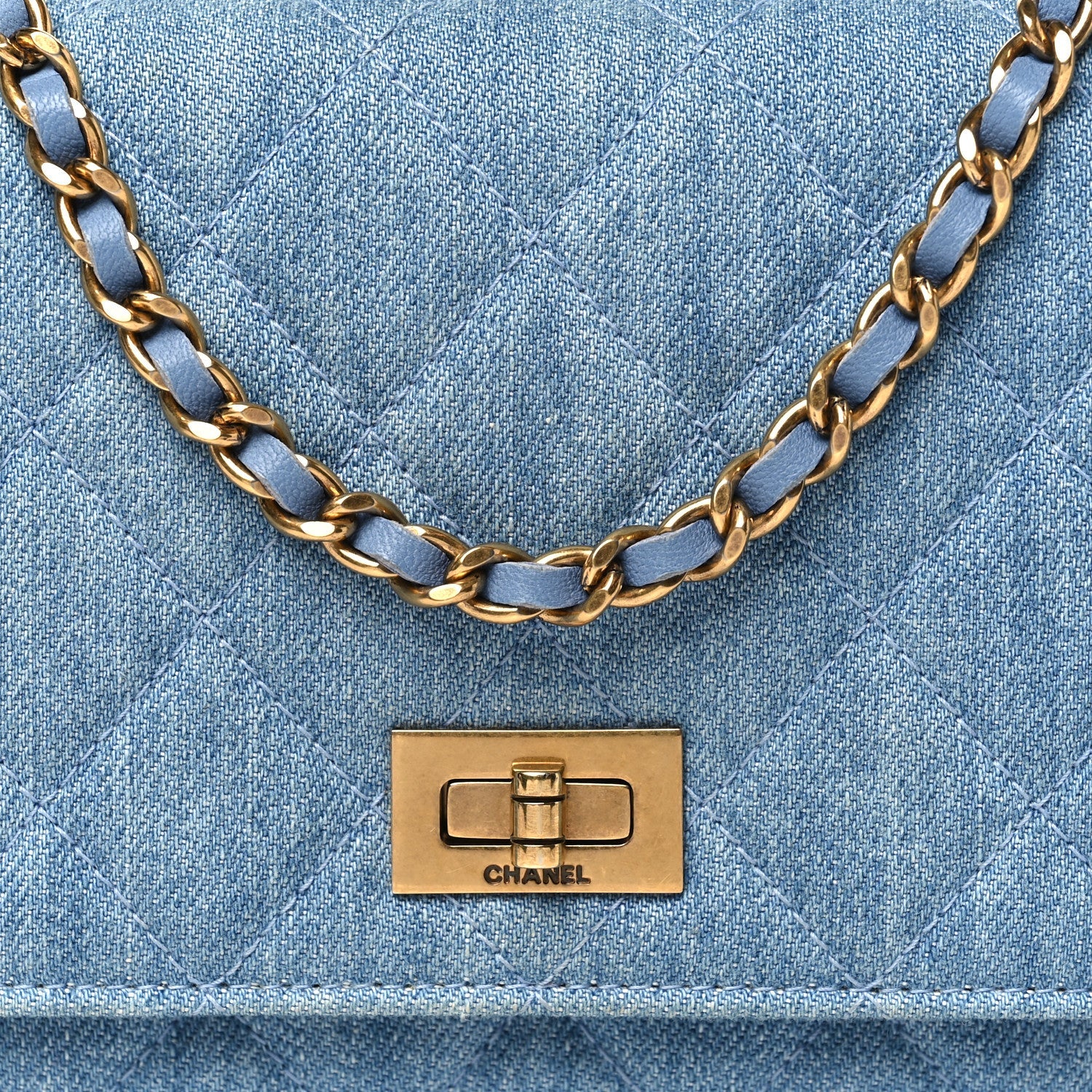 Denim Quilted Reissue Wallet On Chain WOC Blue