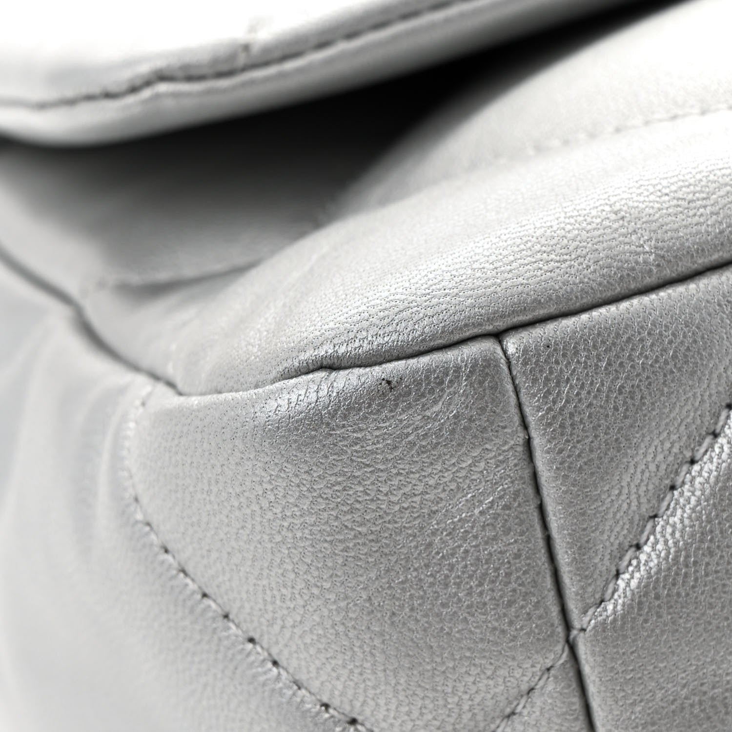 Metallic Lambskin Quilted Medium Chanel 19 Flap Silver