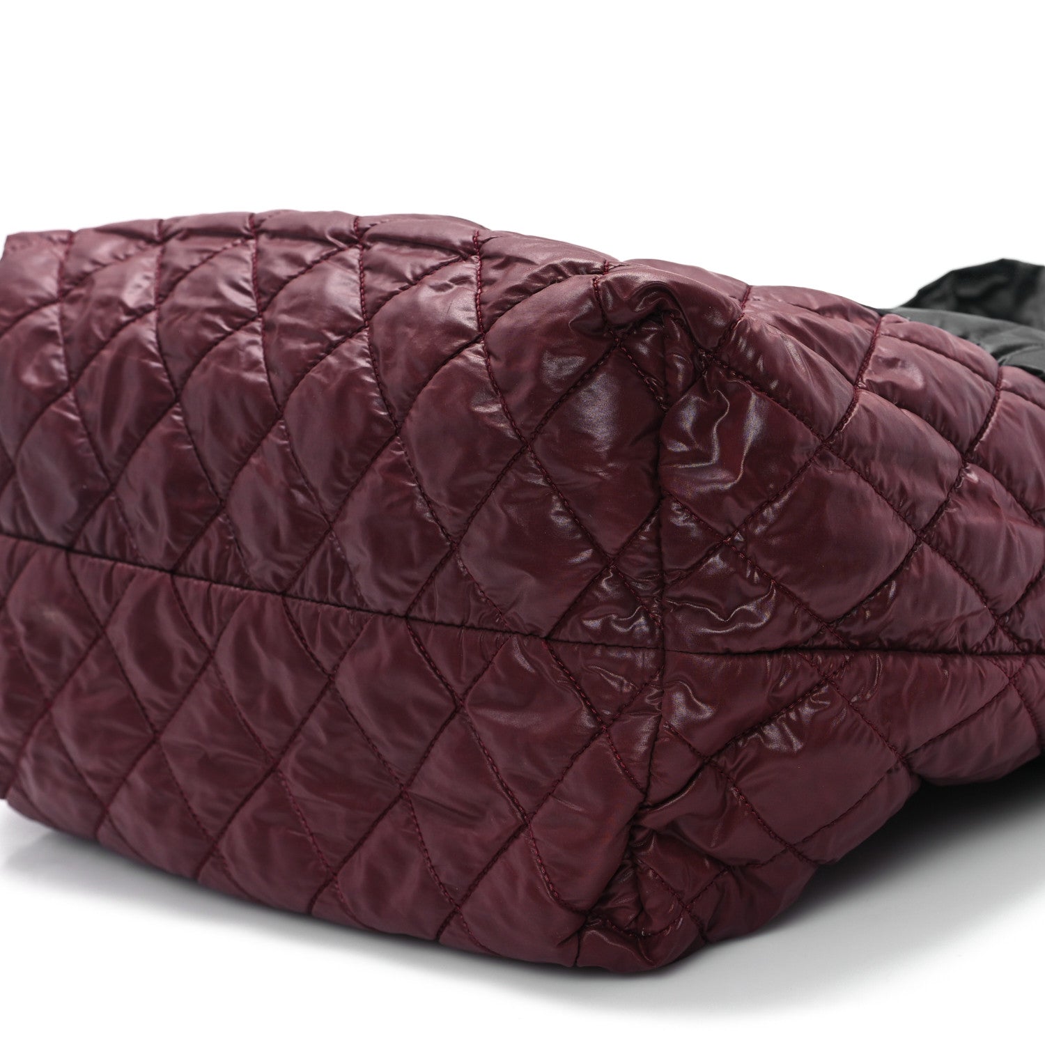 Nylon Quilted Coco Cocoon Reversible Tote Black