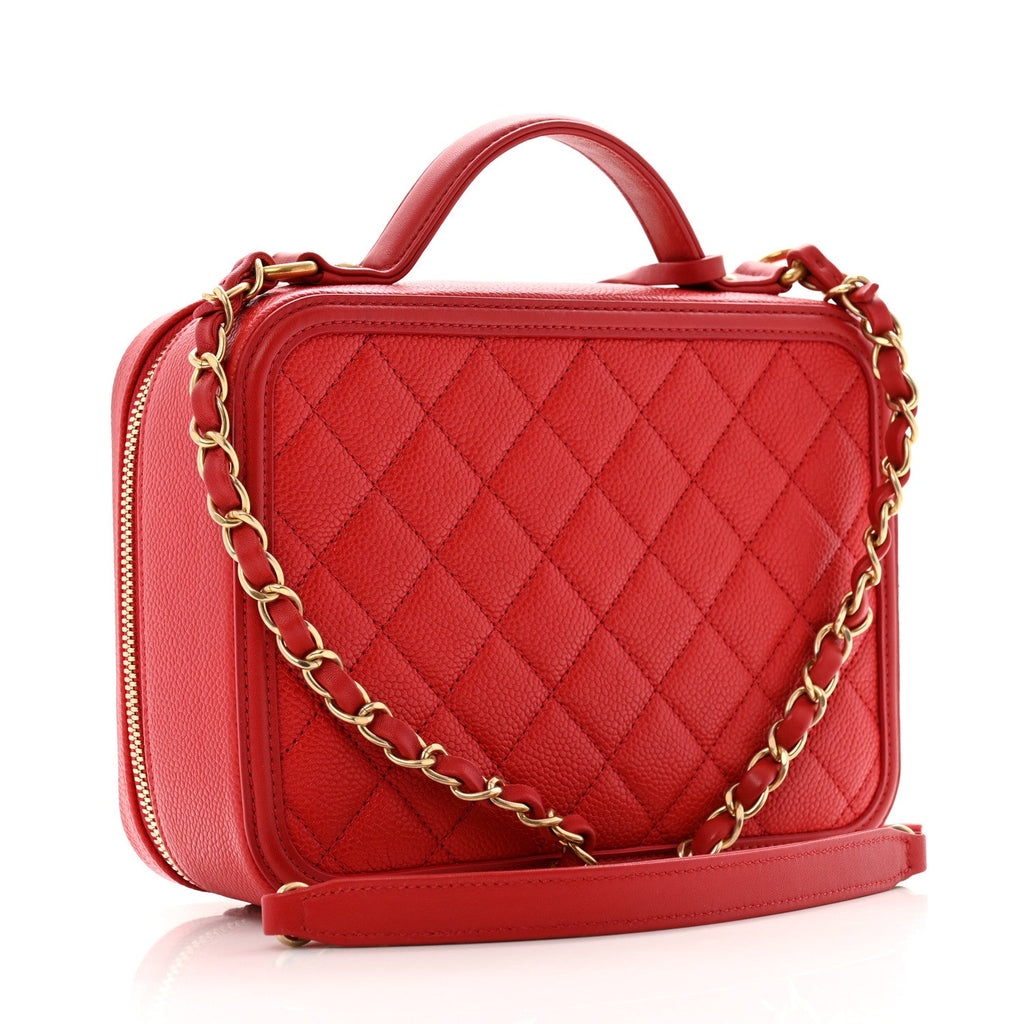 Caviar Quilted Medium CC Filigree Vanity Case Red