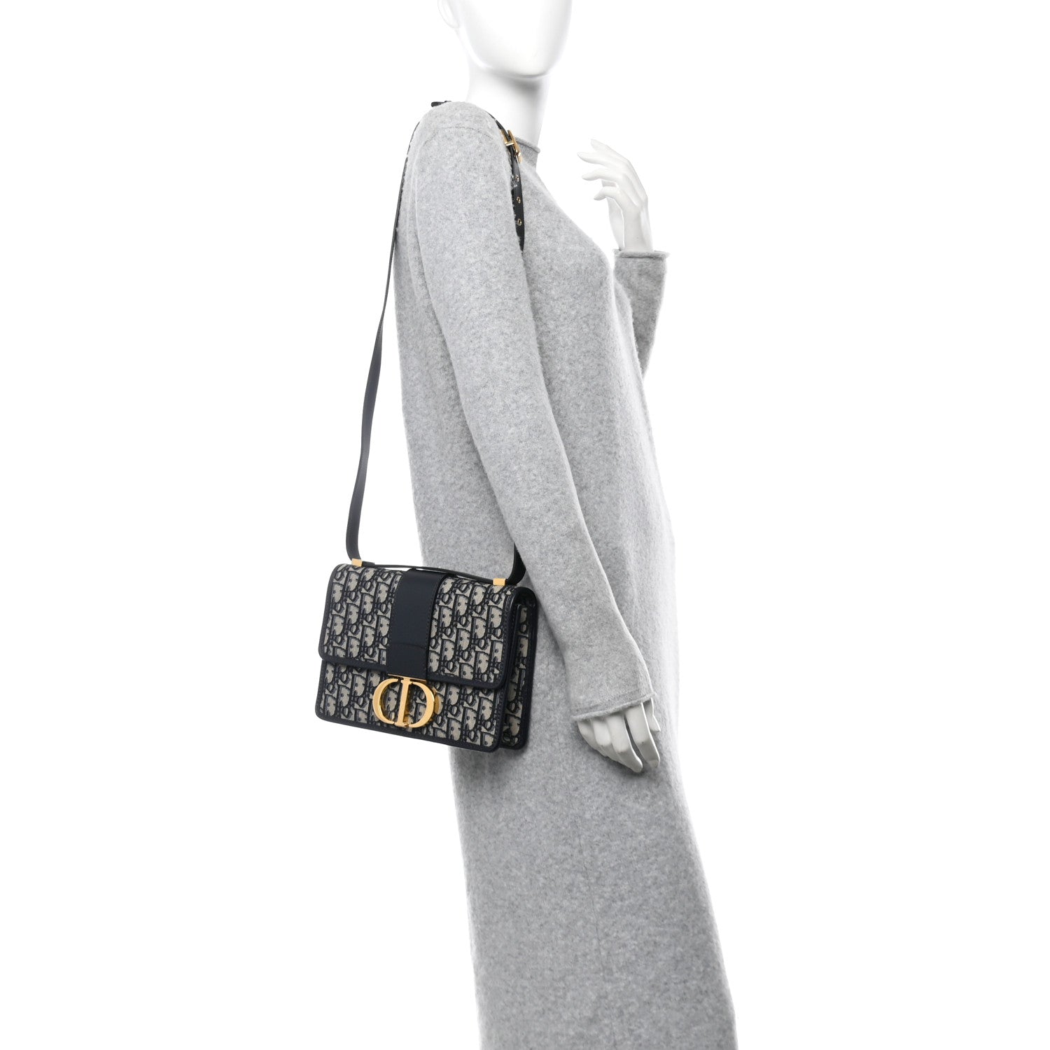 Oblique 30 Montaigne Flap Bag Blue