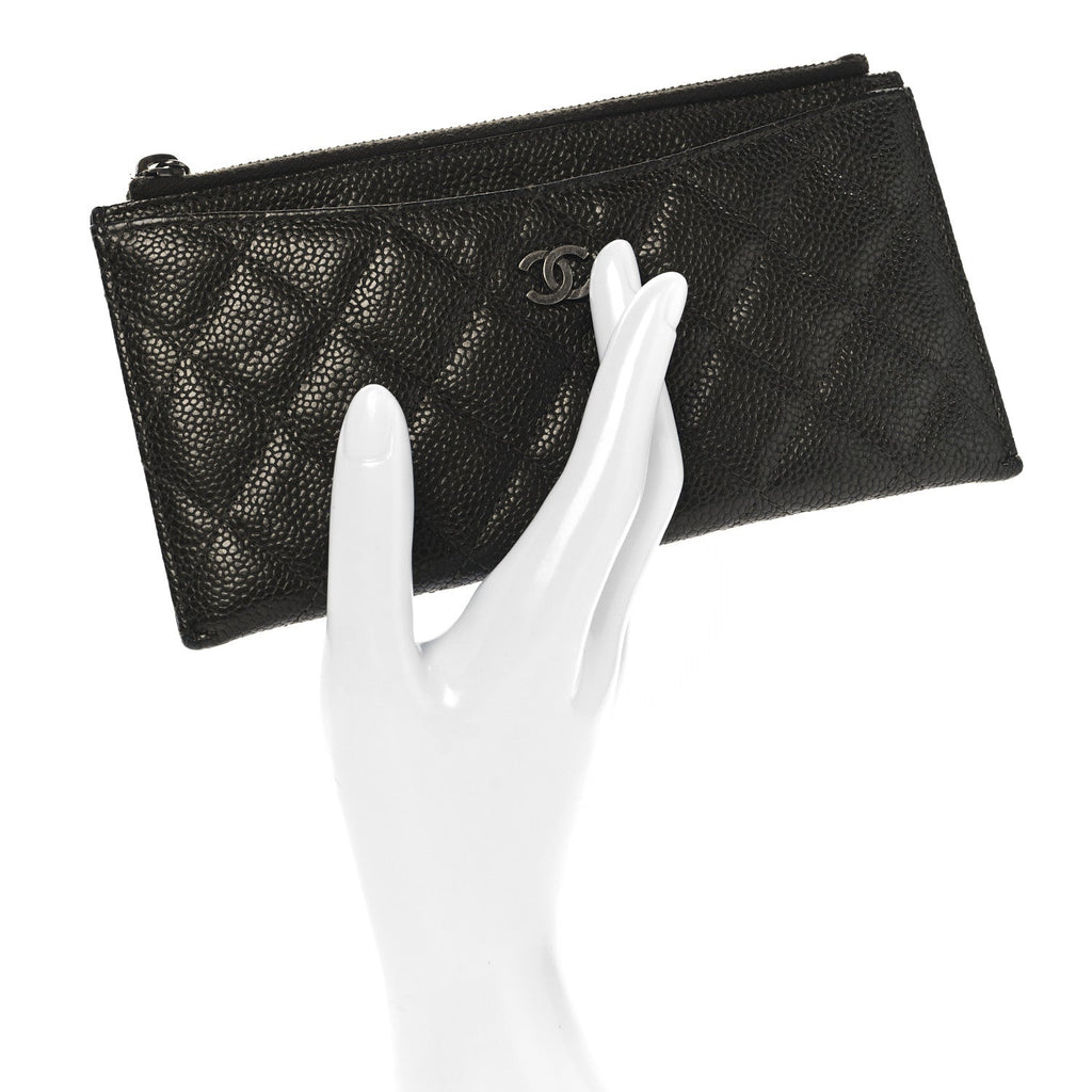 Caviar Quilted Classic Zip Pouch Black