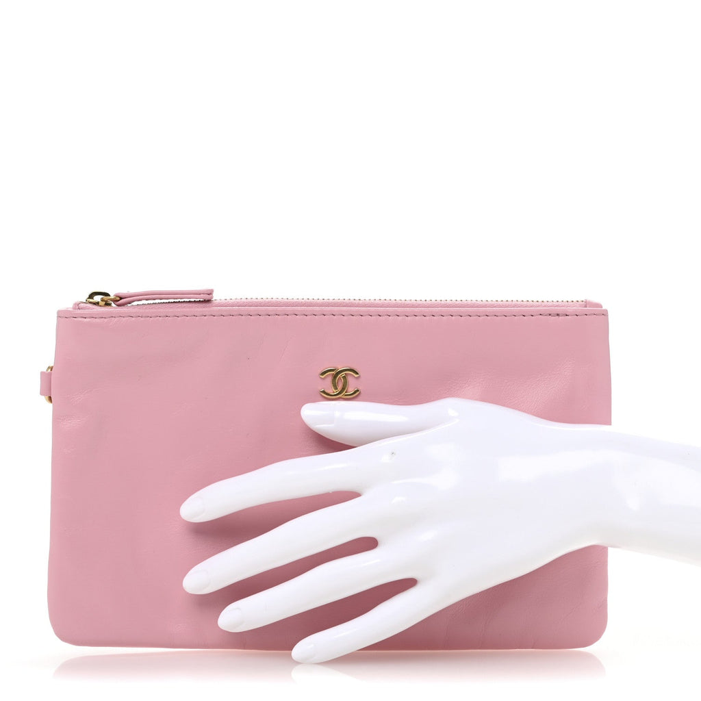 Shiny Calfskin Chanel 22 Removable Pouch Pink
