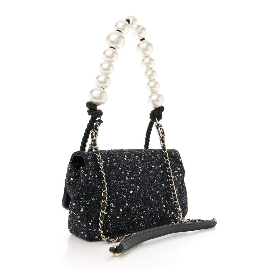 Tweed Medium Pearl Handle Flap Black Ecru